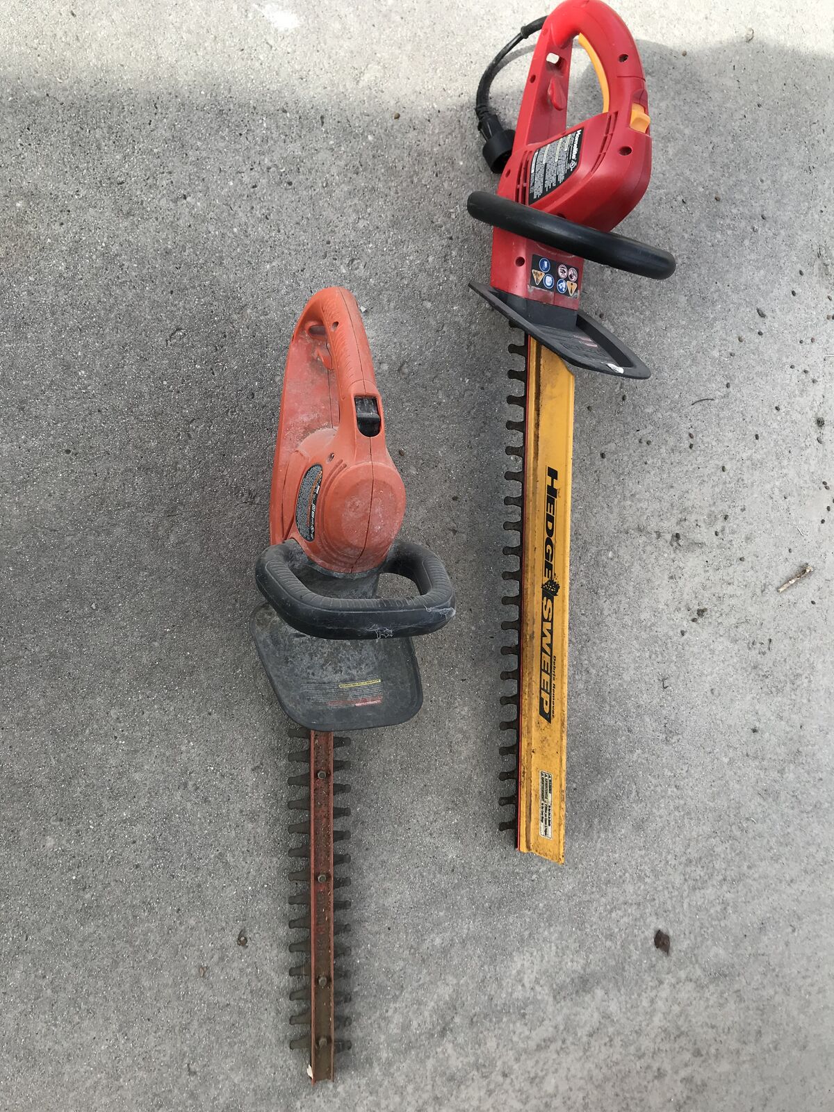 Set of 2 Corded Electric Hedge Trimmers – 20” and 16” Blades