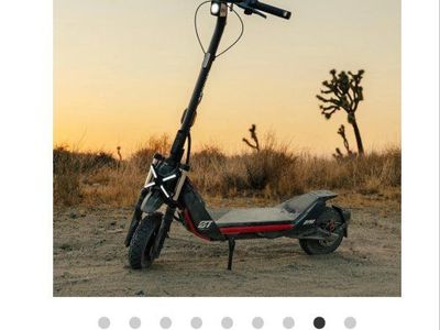 Segway KickScooter ZT3 Pro Electric Scooter