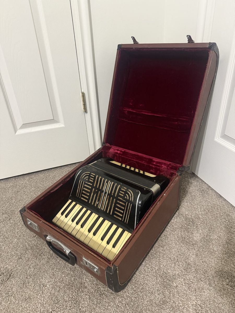 Sylvestri Accordion