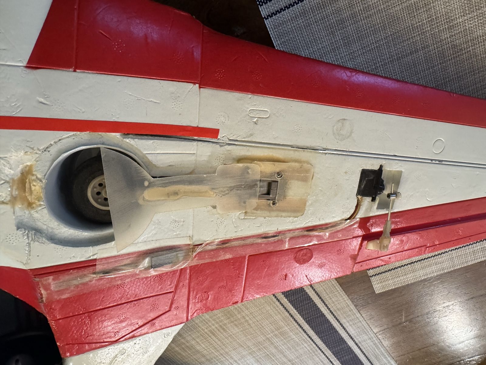 Main image 6