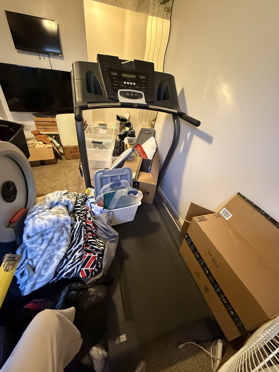 Nordic TracK Folding Treadmill With Soace Saver De