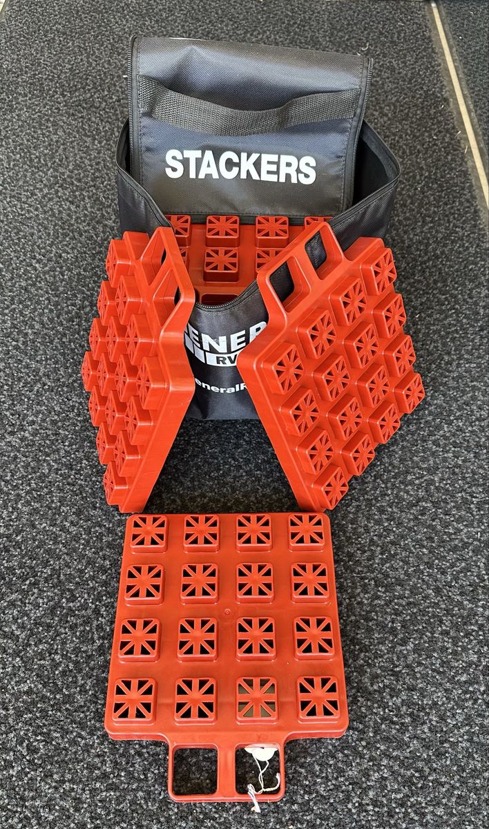Stackers RV Leveling Blocks General RV with Carry Bag - Used Excellent Condition