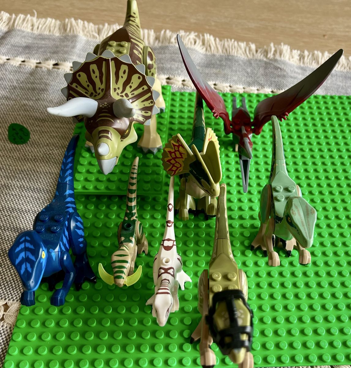 Main image 3