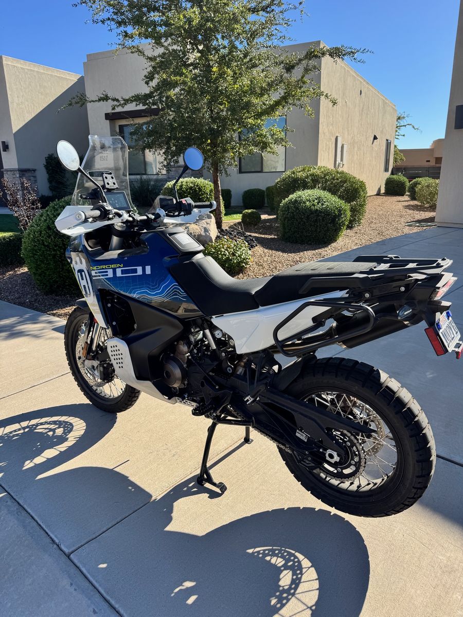 2023 Husqvarna Norden 901 Expedition