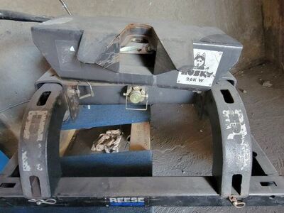 Husky 26k w fifth wheel hitch