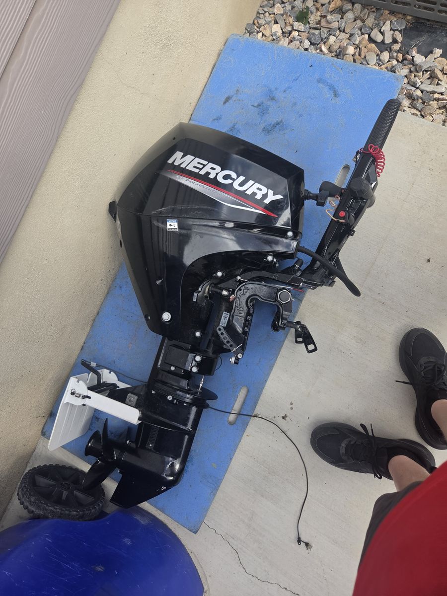 2023 15HP MERCURY OUTBOARD EFI