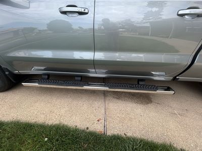 WESTIN R5 STAINLESS XD NERF STEP BARS