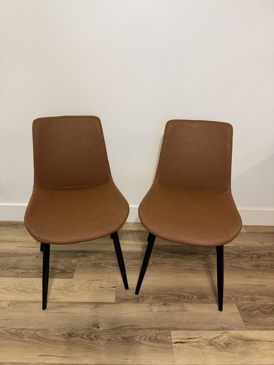 (2x) Leather Upholstered Modern Dining Chair