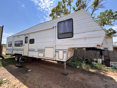 1998 Sierra Toy hauler/ Camp trailer
