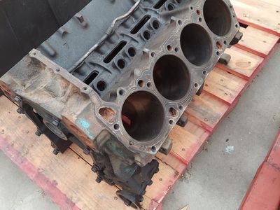 Chrysler / Dodge 383 Engine