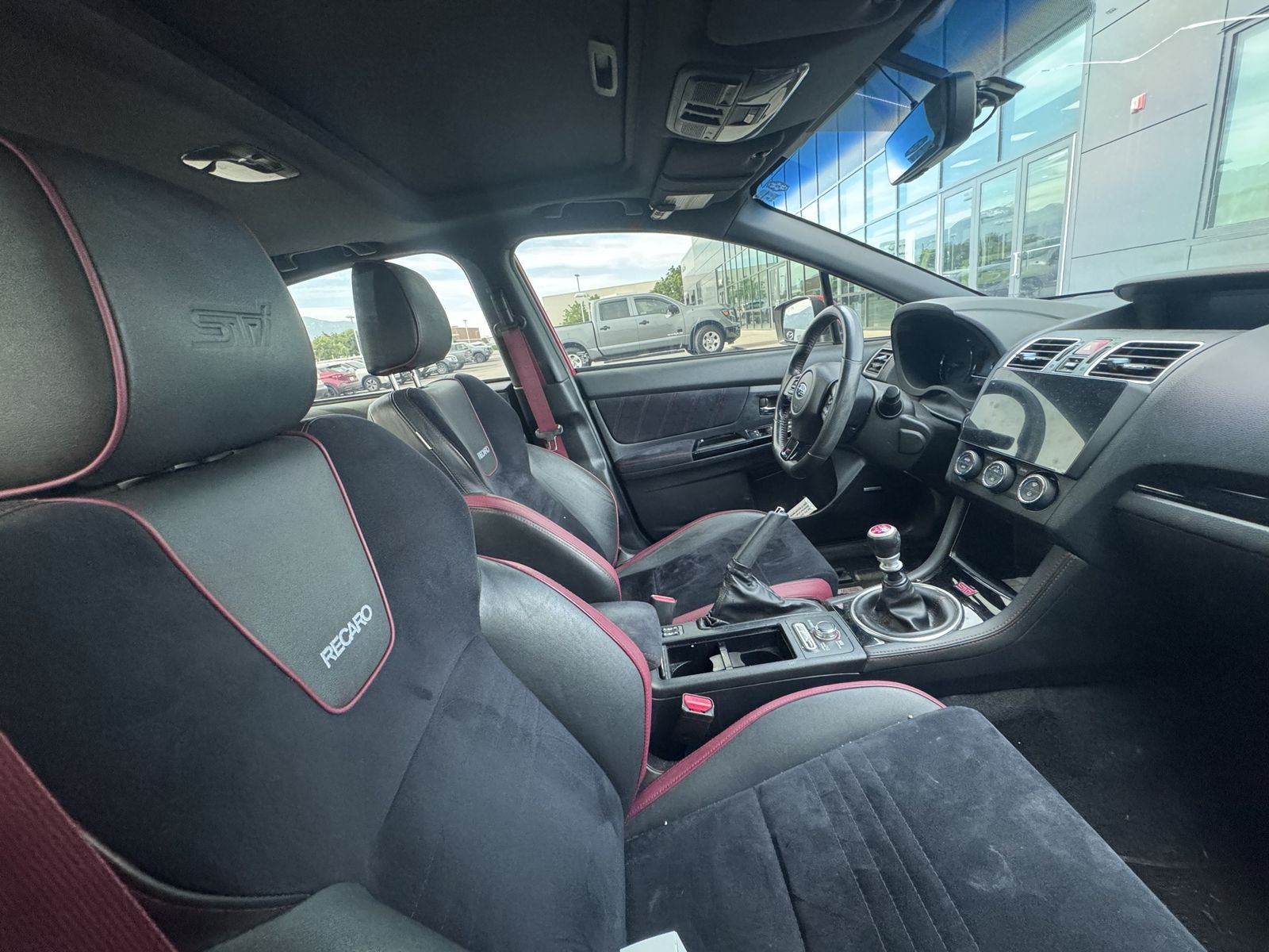 Main image 9