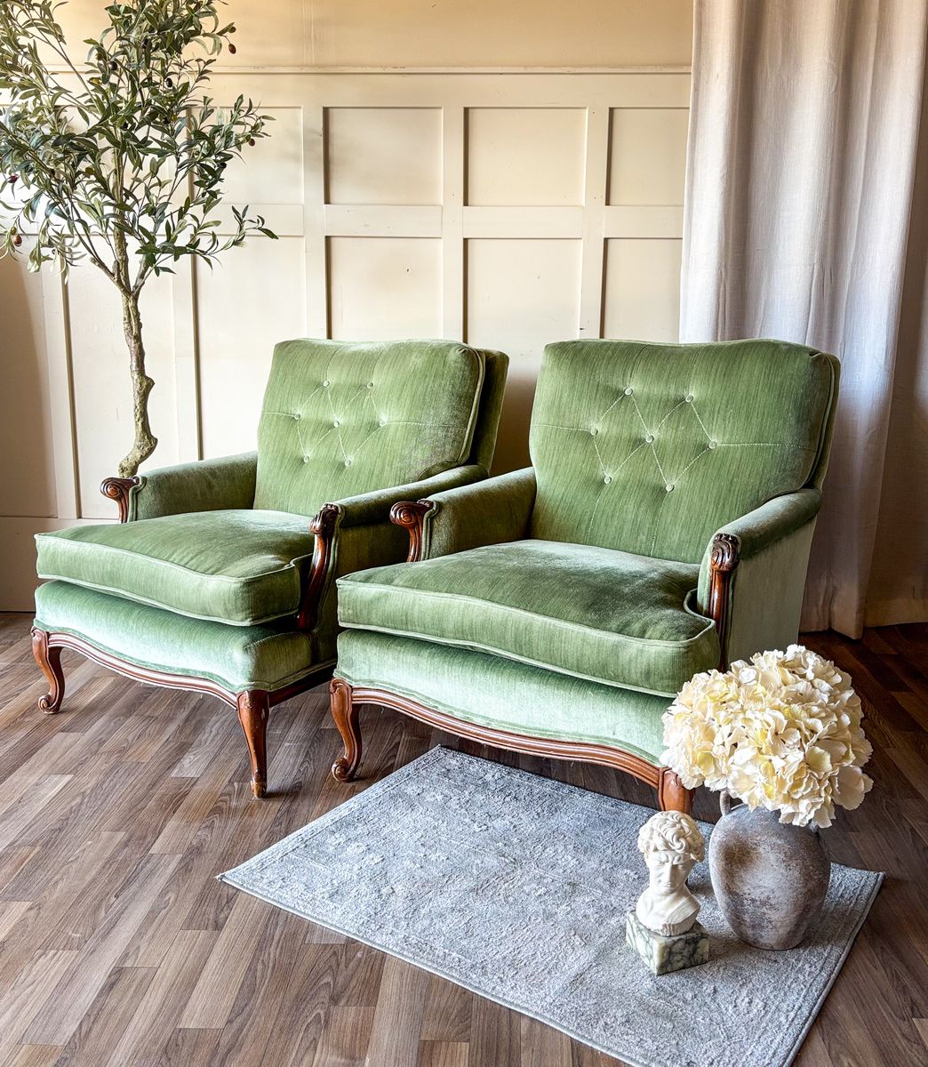 *FREE DELIVERY Vintage Green Velvet Sitting Chairs