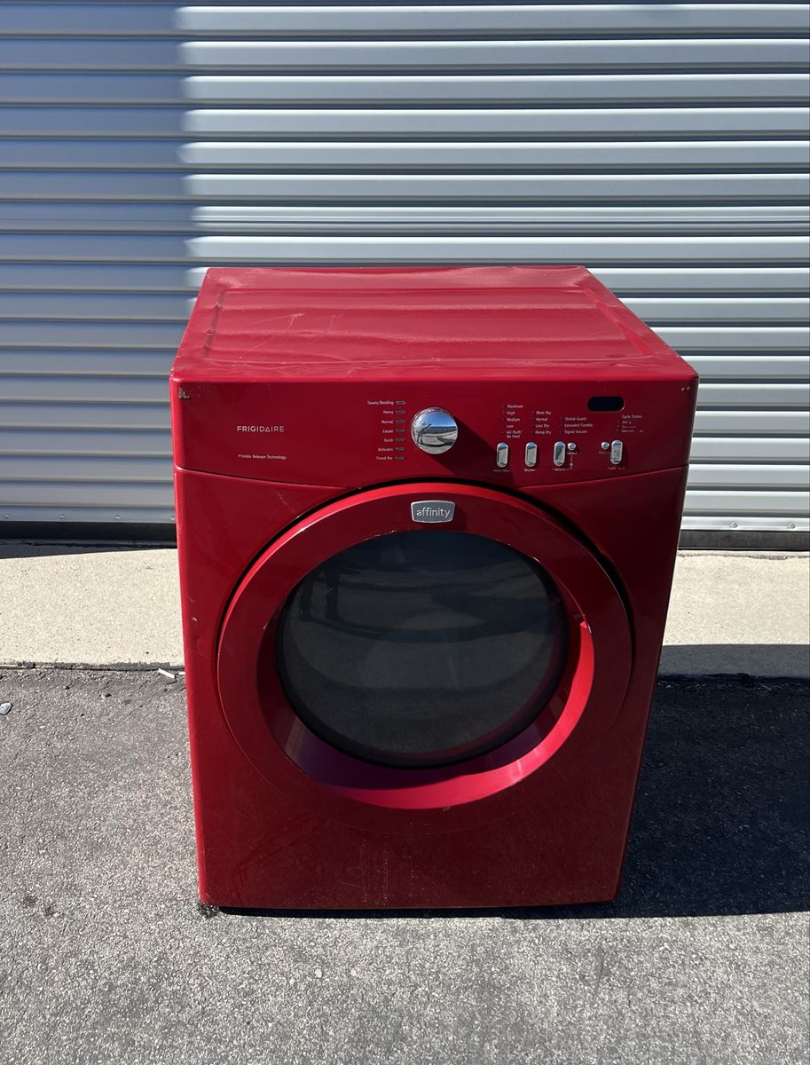 Frigidaire Electric Dryer, Free Delivery.