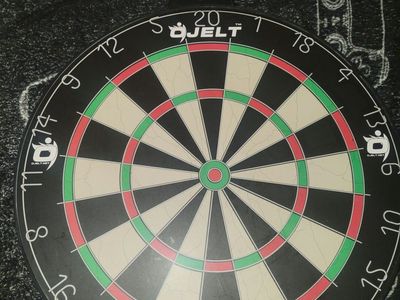 Magnetic Dart Board