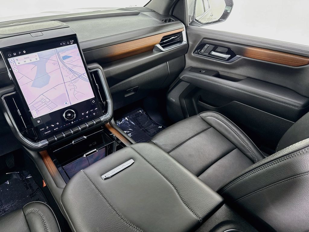 Main image 24