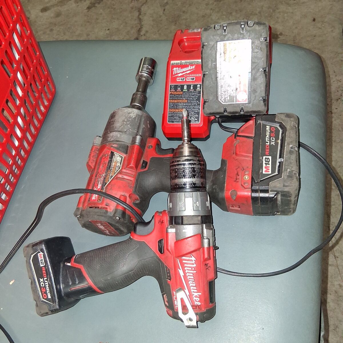 Impact gun drill battery n charger