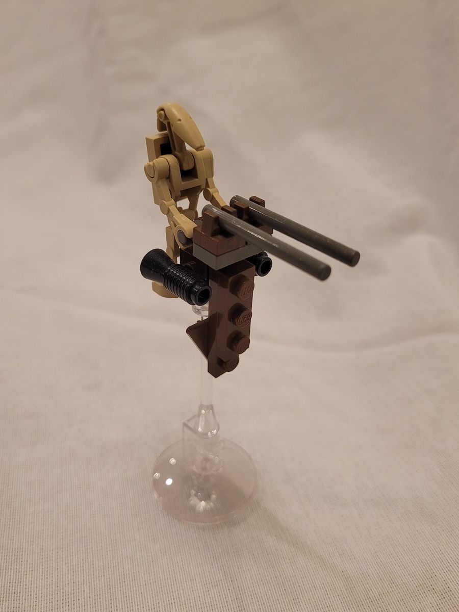 Main image 6