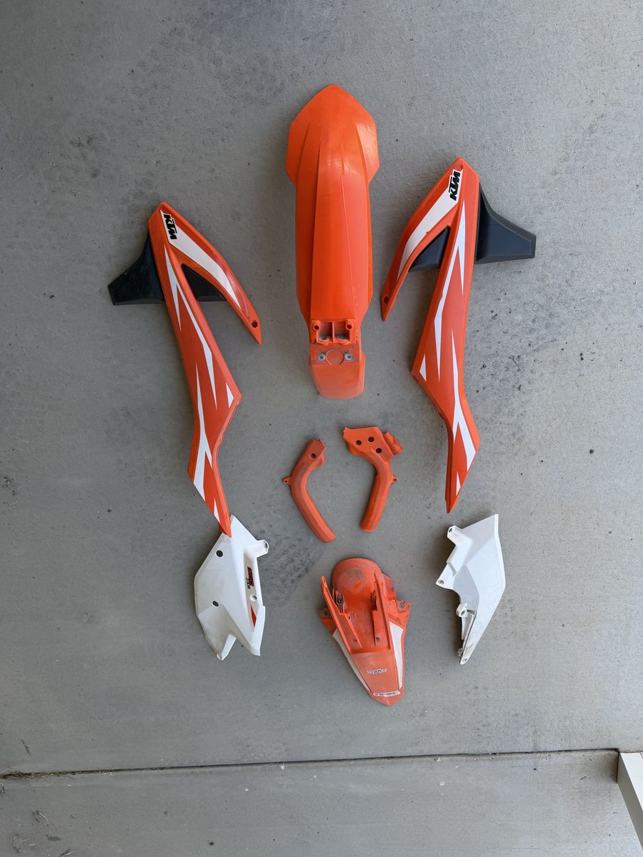 KTM Dirt Bike Orange & White Fender and Side Fairings Plastics Kit Used