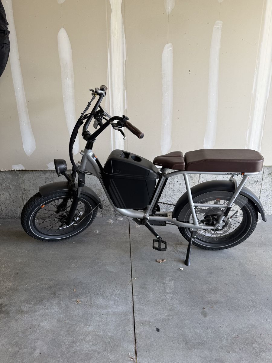 RadRunner™ Plus Electric Cargo Utility Bike