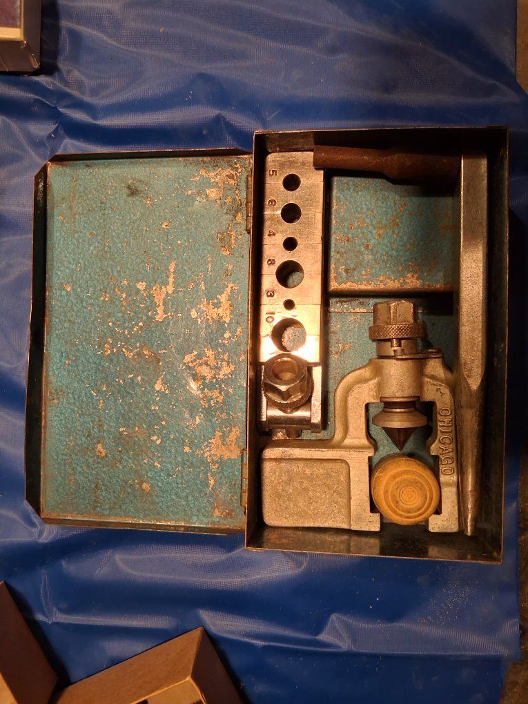 Main image 6