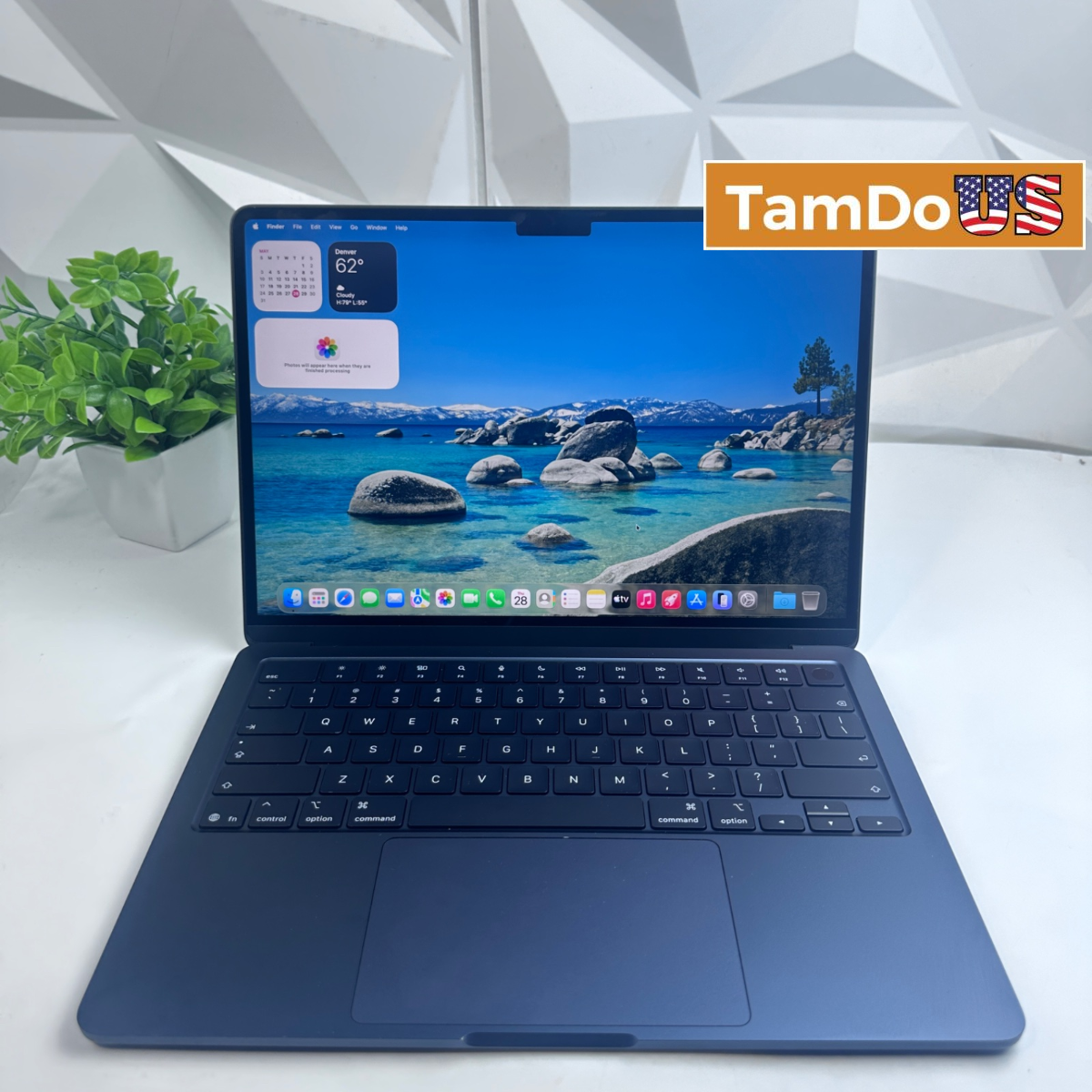 MacBook Air (13-inch, M5) 8-Core GPU, 16GB, 512GB SSD, Midnight