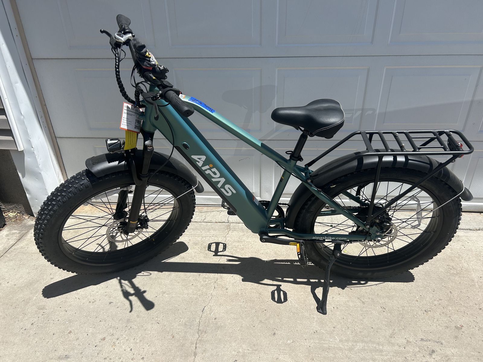 Aipas M2's for sale have it in green, orange, gray and black $850.00