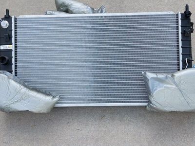 Pontiac G6 / Chevy Malibu Radiator