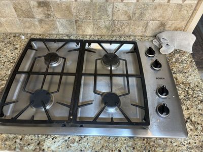 Bosch Stainless Steel Gas Cooktop 4-Burner Stove Range Top