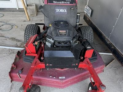 Toro Grandstand Mower 48 Runs Great