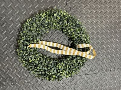 Compact BoxWood Wreath Door Decor 16