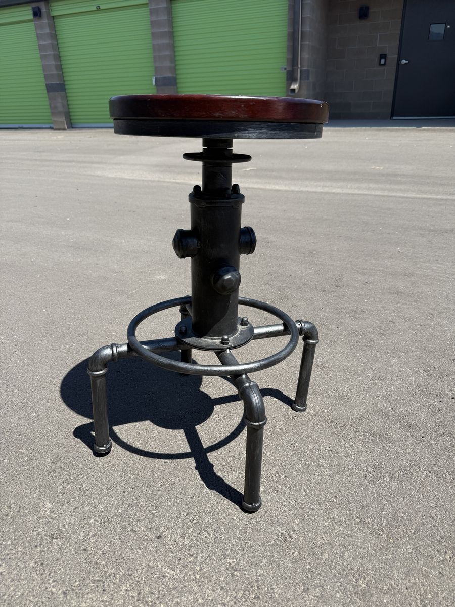 4-Industrial Swivel Bar Stool with Wood Top Pipe Metal Legs