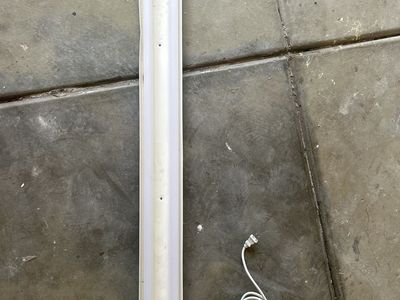 White Fluorescent Light Fixture with Pull Chain - Used Condition, Corded Electric