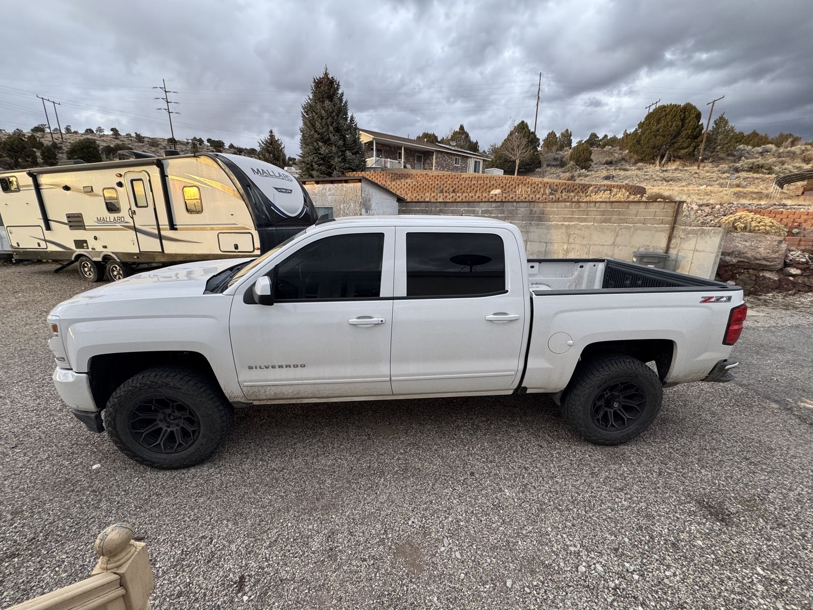 2017 Chevrolet Silverado 1500 LT Z71