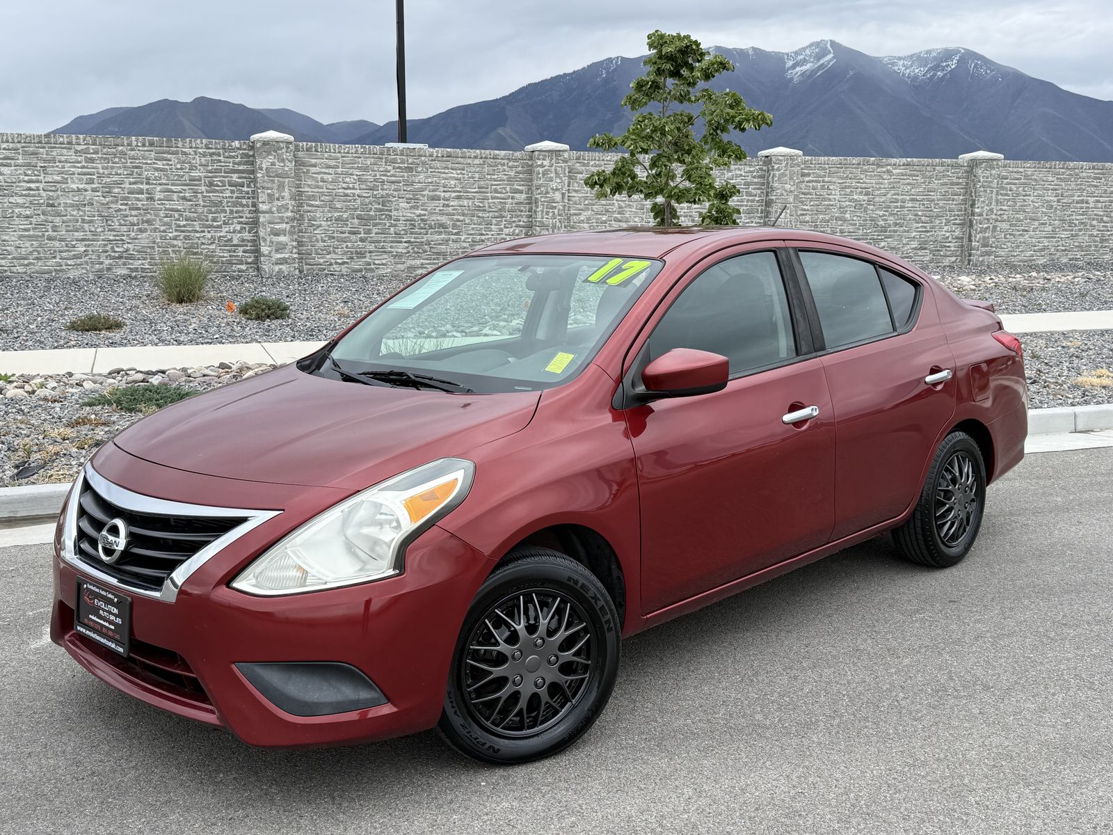 2017 Nissan Versa 1.6 SV