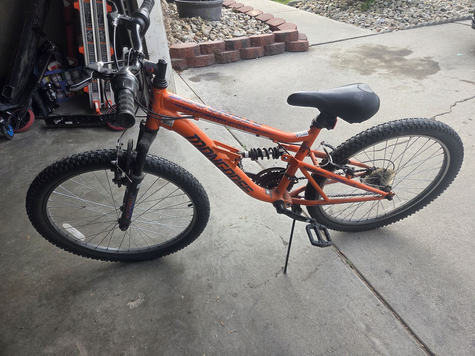 24 in bike. Need to change brakes