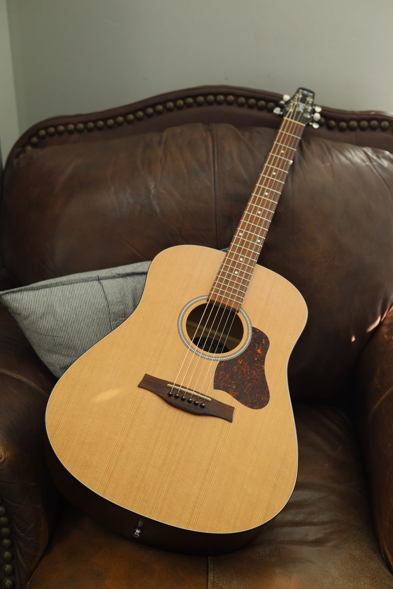 Seagull S6 Acoustic Guitar: Dreadnaught Size