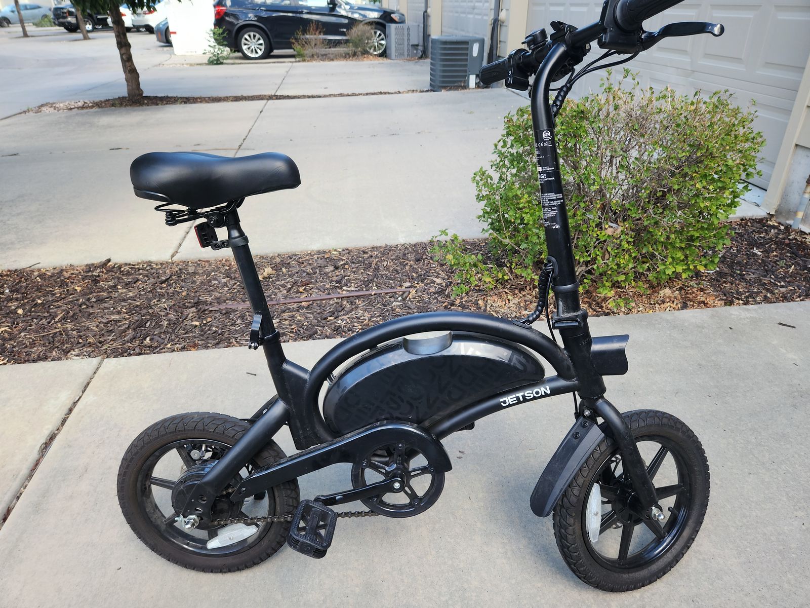 Jetson Electric Bike Black Folding Commuter Scooter