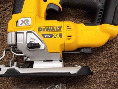 New DeWalt 20V MAX XR Jigsaw