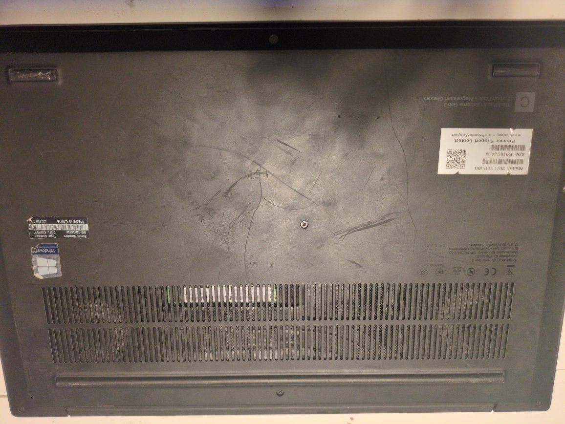 Main image 3