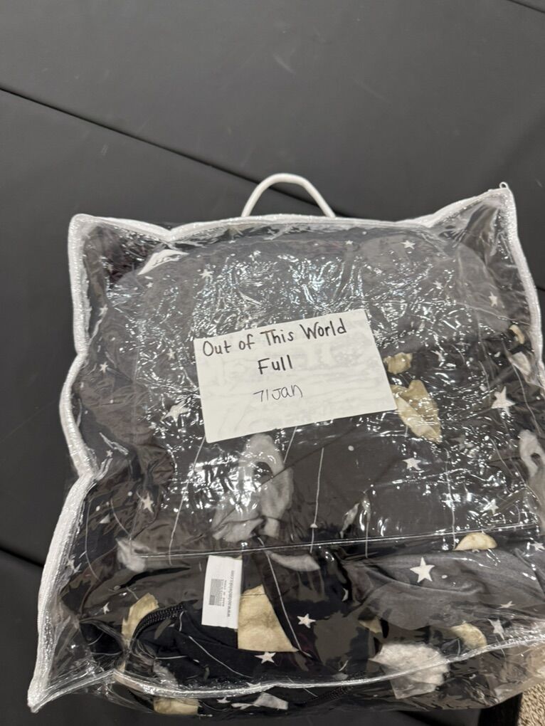 Beddys FULL Out Of This World Damaged