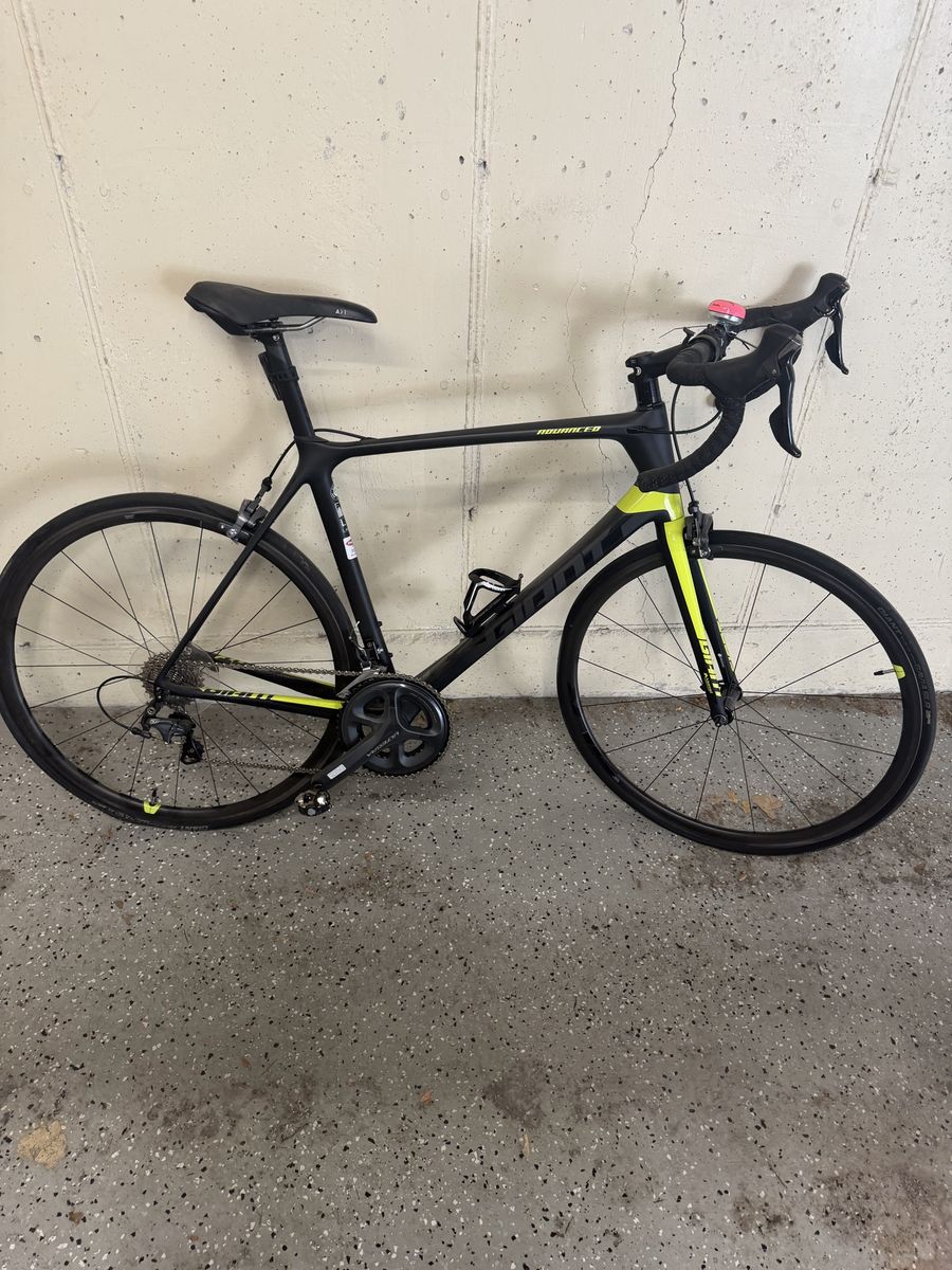 2017 Giant TCR Advanced Pro 1 Road Bike