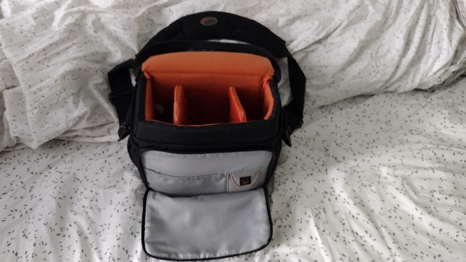 LowePro Adventura 170 Camera Case