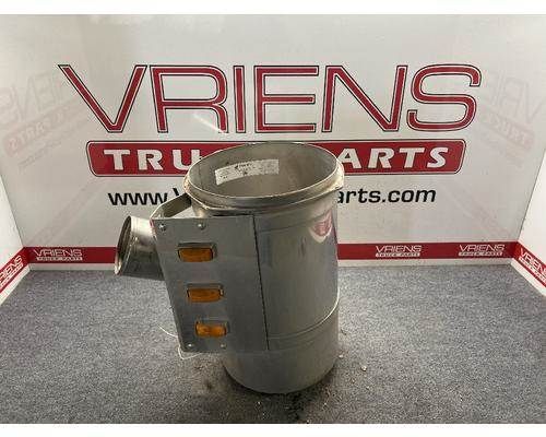 Freightliner Air Cleaner / Air Filter Housing