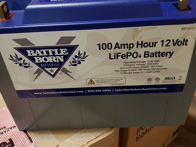 New BATTLEBORN 100 Amp Hour 12V LiFePO4 Battery