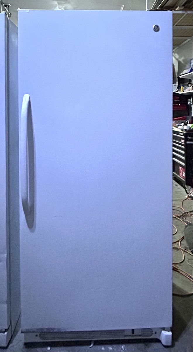 21 cubic foot freezer 