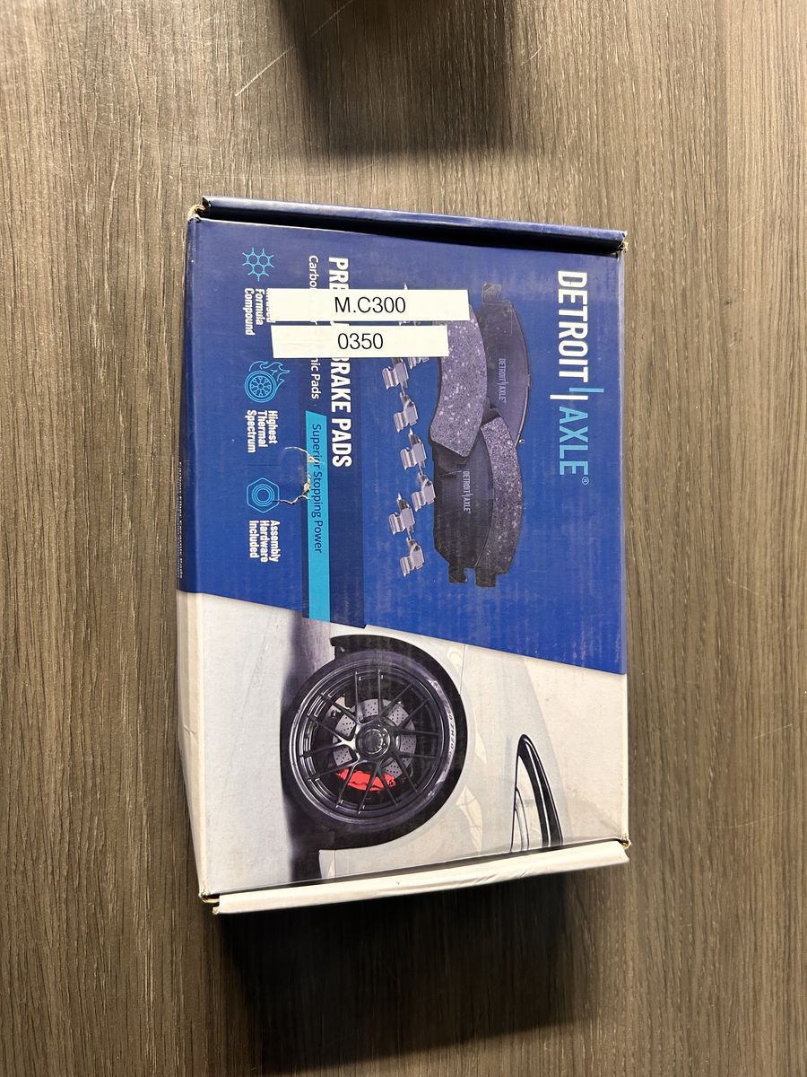 Detroit Axle Mercedes C/E300 Brake Pads
