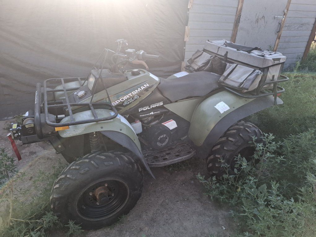 Polaris Sportsman 4x4