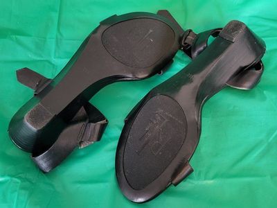 **WOMEN'S RALPH LAUREN SANDALS**