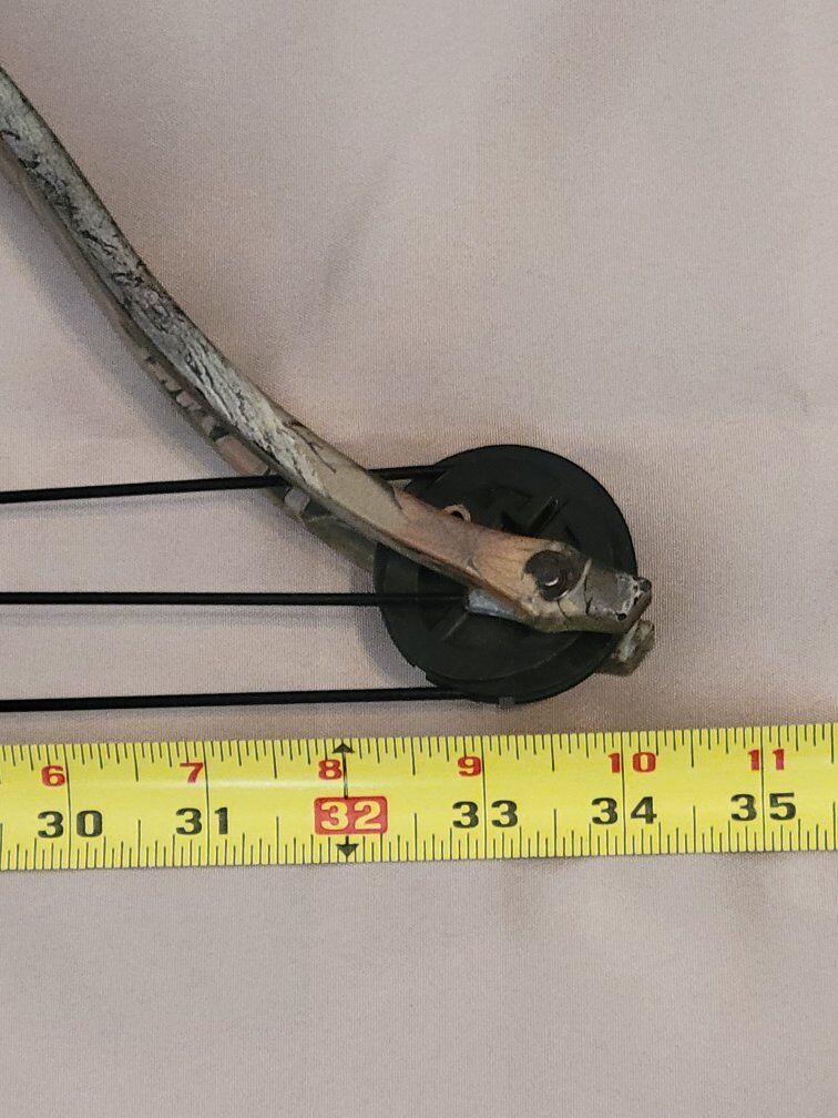 PSE Youth 34 inch Compound Bow