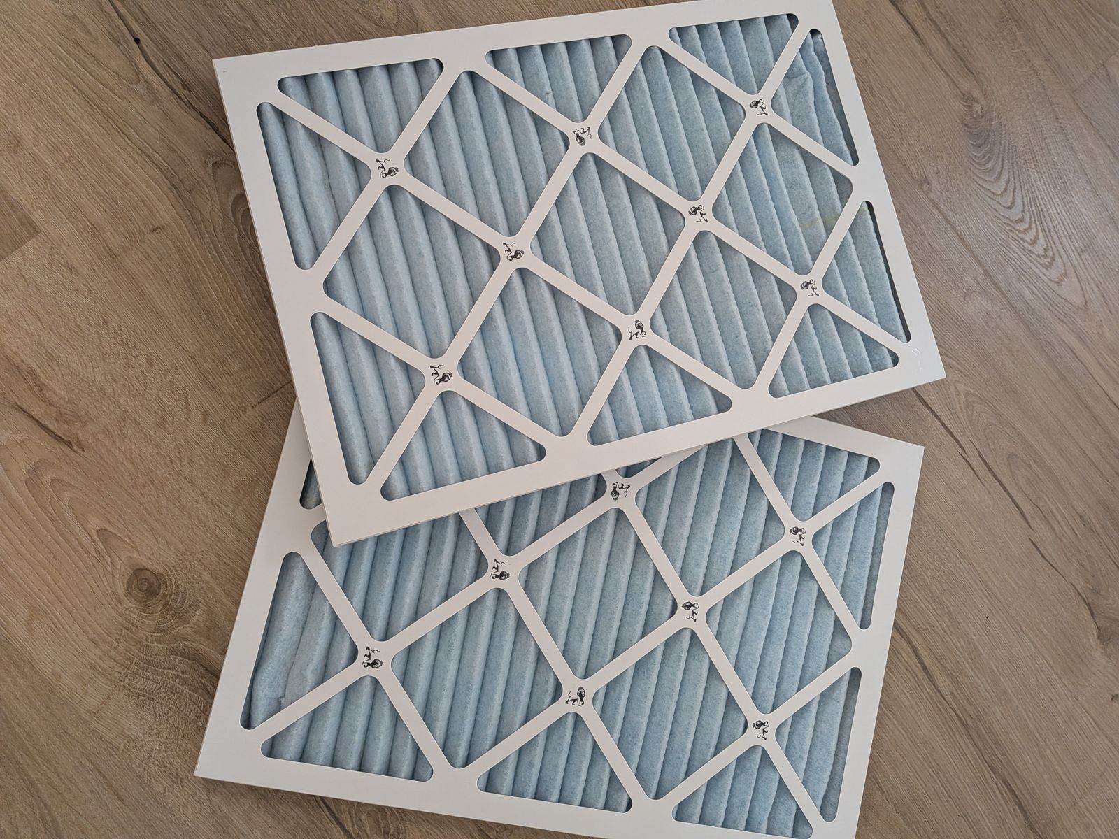 2 HVAC filters 14x20x1
